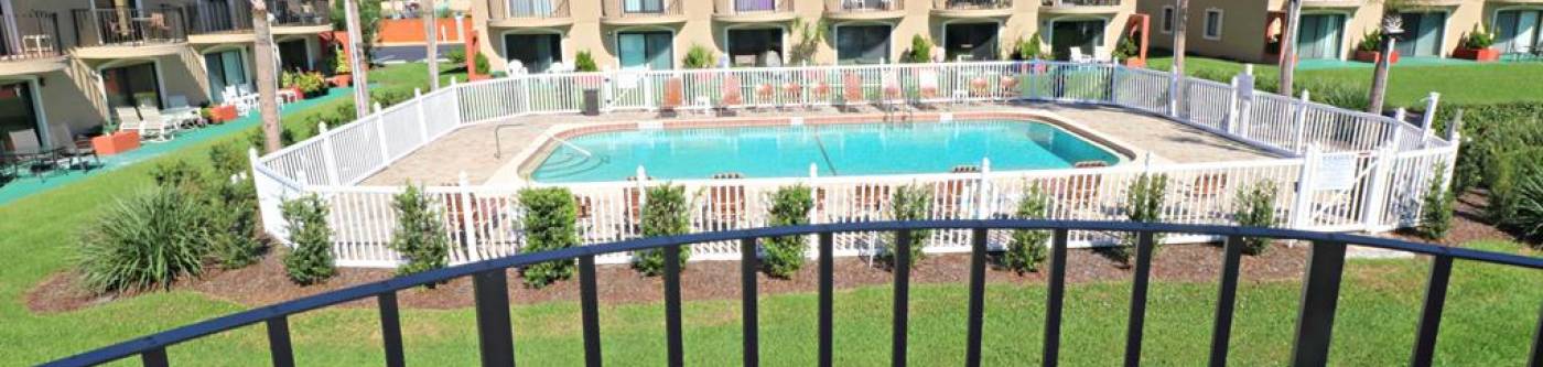 ponce landing st augustine florida view of pool from vacation rental patio